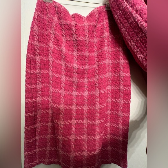 Blushing Ambition Skirt - Picture 6 of 7